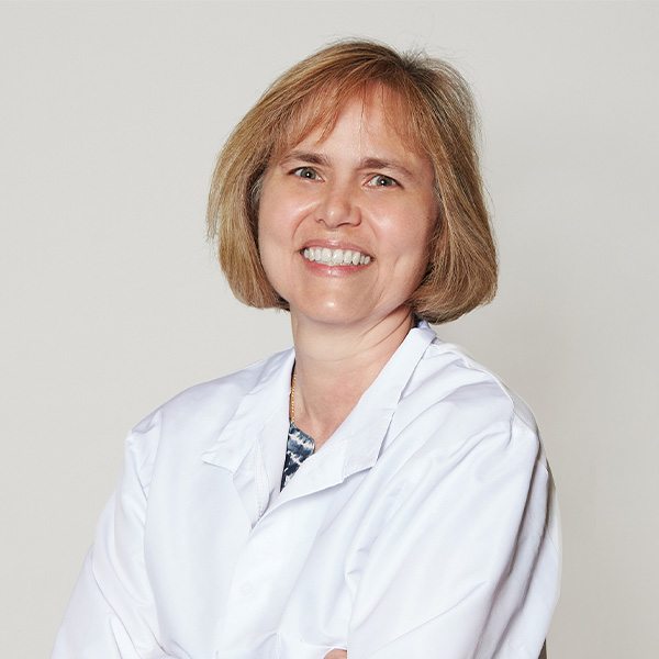 Headshot of Dr. Anna Simon