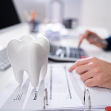 a patient visiting her orthodontist